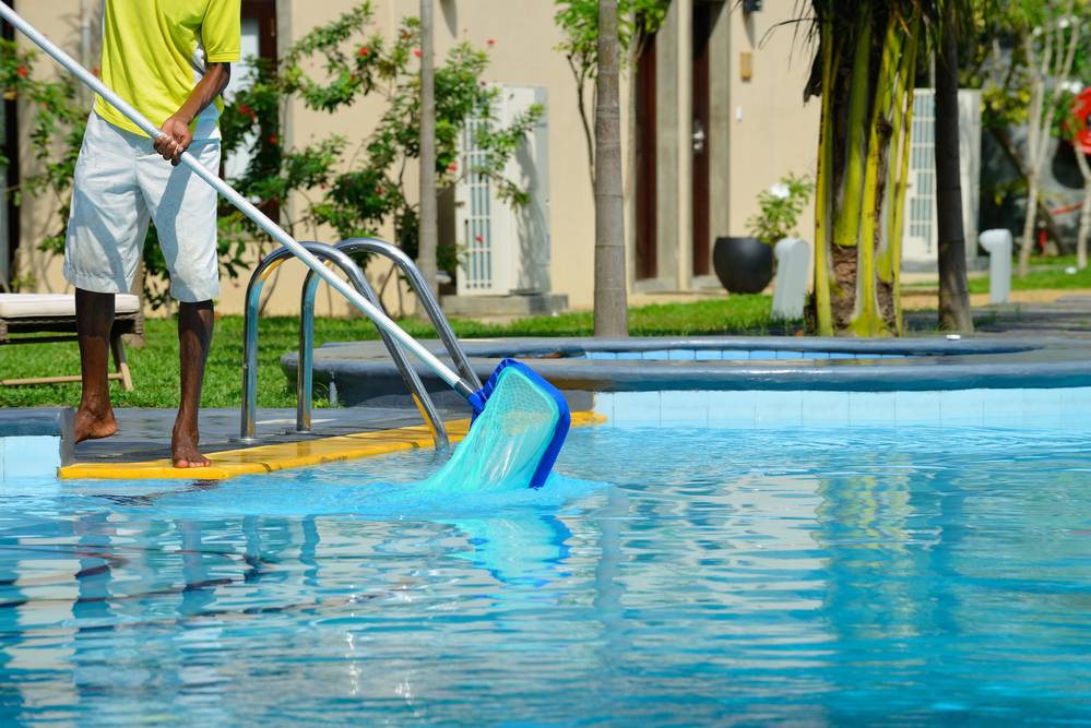 saltwater pools require less pool maintenance