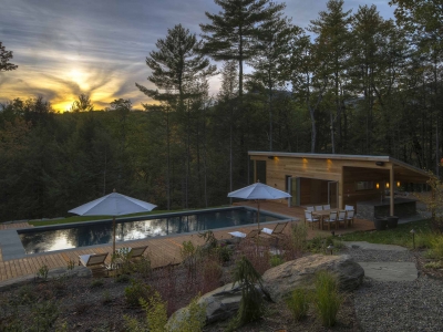 Pool, Pool House and Sauna in Olivebridge New York