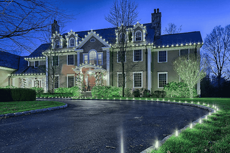 Holiday & Event Decor in Chappaqua County Holiday Decorating Services