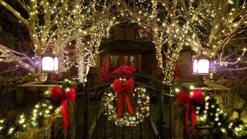 Decor Professional Holiday Decorating