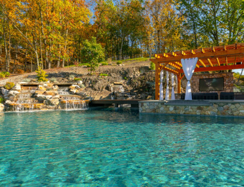 How to Choose a High-End Pool Contractor: Important Considerations for Homeowners