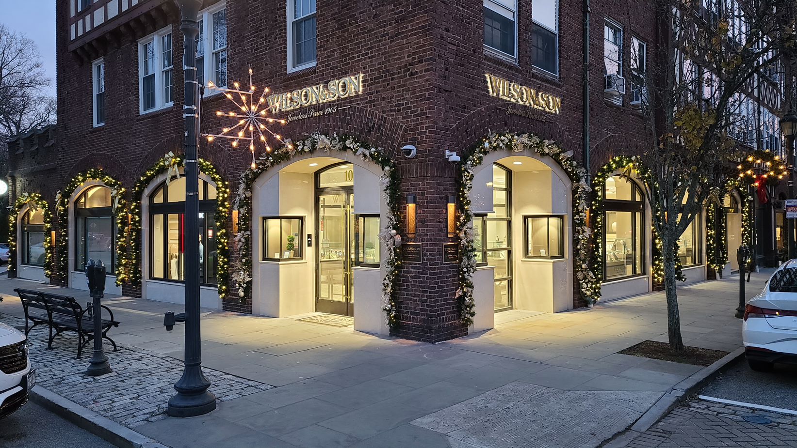 christmas decorations for businesses